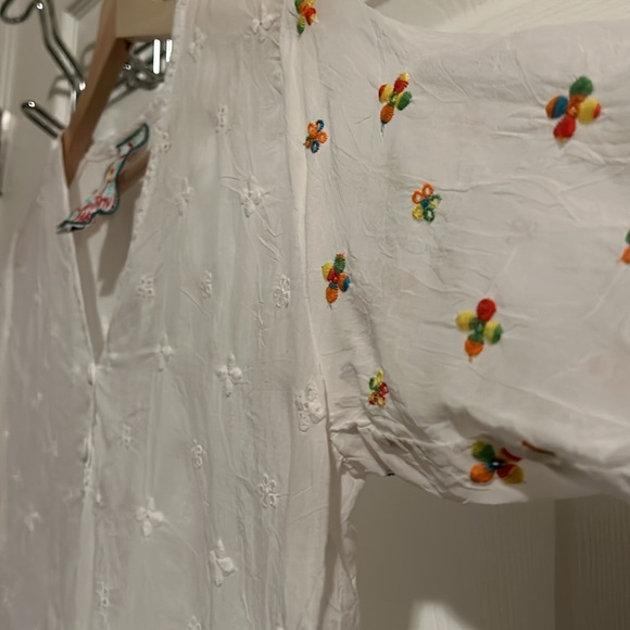 Johnny Was sheer color embroidered top - Picture 3 of 7